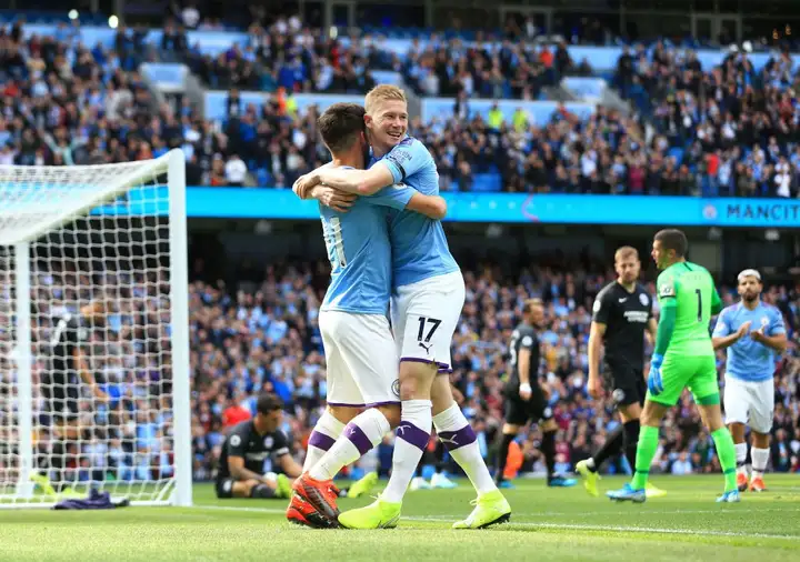 4-0！英超大魔王获开局不败暂登顶榜首，梅西好友连场破门