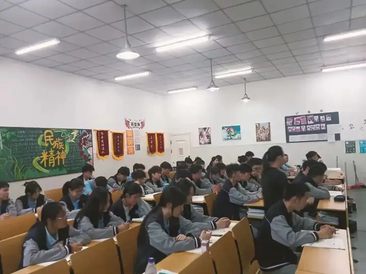 奋斗的青春 闪耀的班级|富阳校区优秀班集体风采（四）(图5)