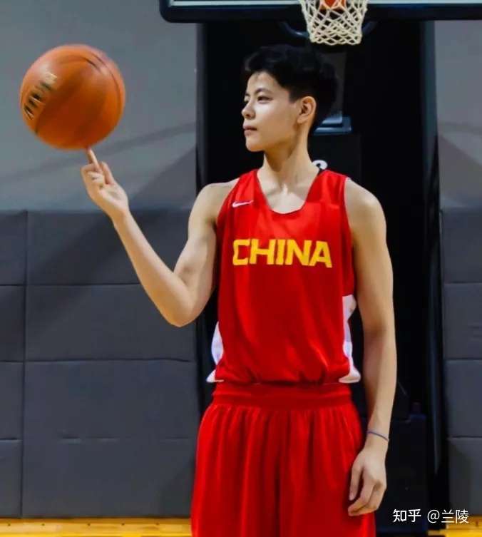 女孩帅起来就没男孩什么事了 东京奥运会这对篮球姐妹火了 知乎