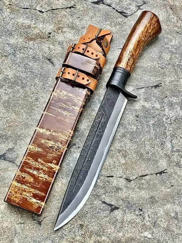  SharpWorld 木柄大馬士革刀,由非凡的大馬士革鋼製成- 最佳