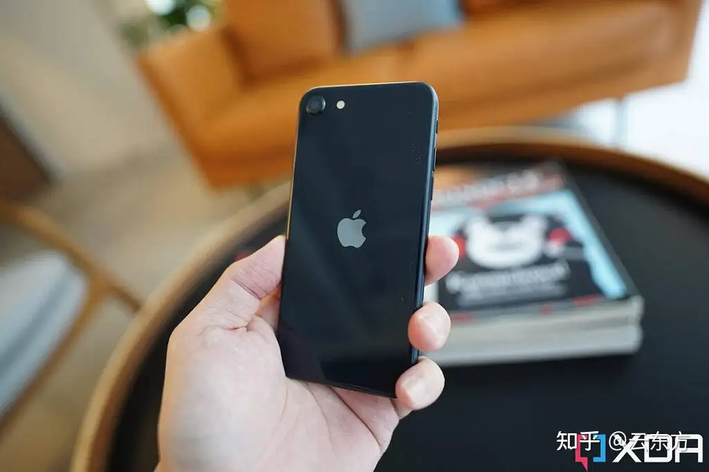 Apple iPhone SE 3 (2022) 与Apple iPhone SE 2 (2020)：有何不同？ - 知乎