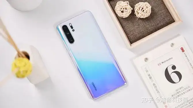 一台三年前的华为P30Pro，放在2022年，相当于什么价位的手机？ - 知乎