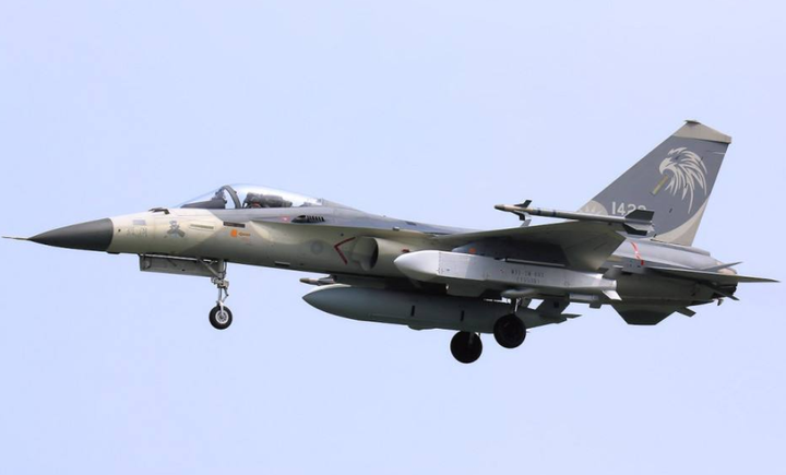 梦到自己死于导弹袭击,现实生活中,怎么做才能减少来自导弹的伤害呢?