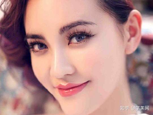 昨天做了一个两万的纹眉 纹绣师真的有这么赚钱吗 知乎 昨天做了一个两万的纹眉 纹绣师真的有这么赚钱吗 知乎