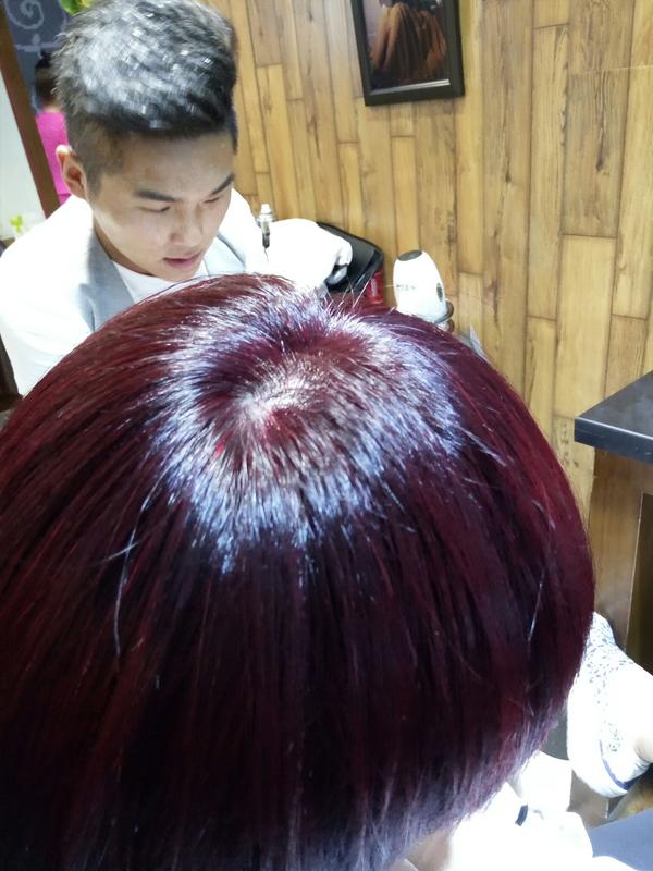 打蜡能让受损头发变顺滑吗?