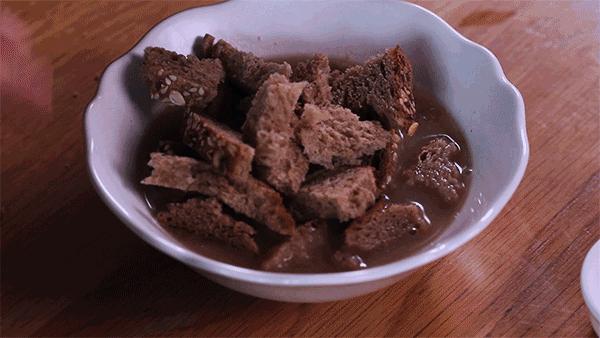 餐桌上的维斯特洛:复刻《权力的游戏》美食