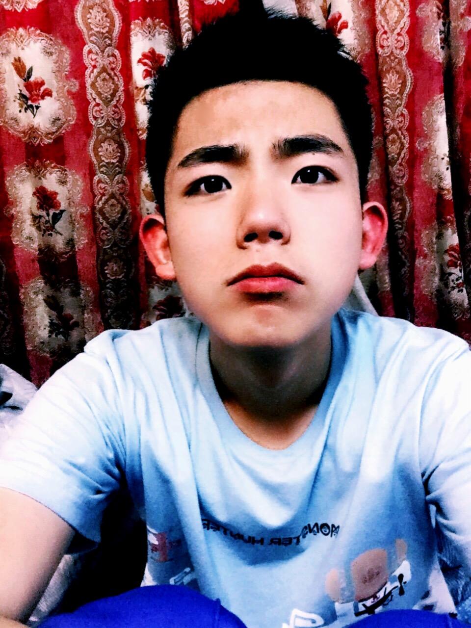 男生长得丑怎么办? - 不要问名字的回答