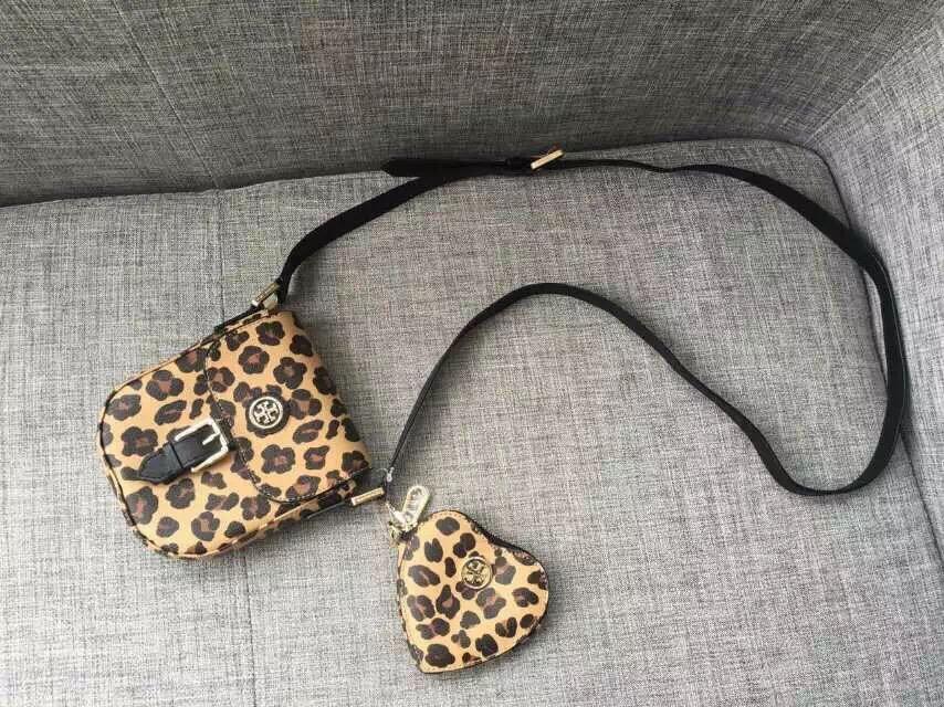 大学生想买一个轻奢包,kate spade,rebecca mi