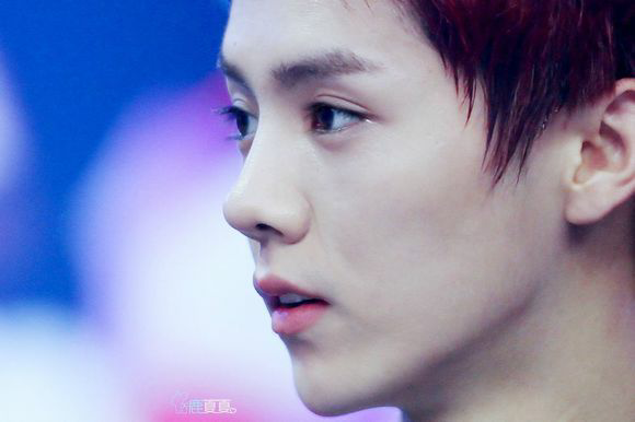 鹿晗,乔振宇的眼睛美在何处?非脑残粉,只是对