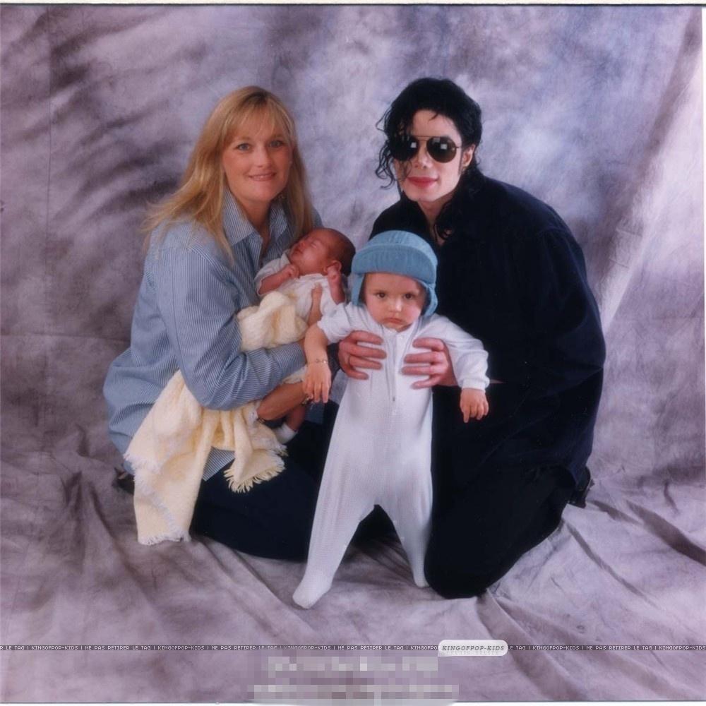 Michael Jackson michael-jackson