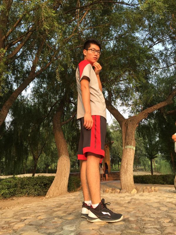 作为身高185cm以上的男生是一种怎样的体验?