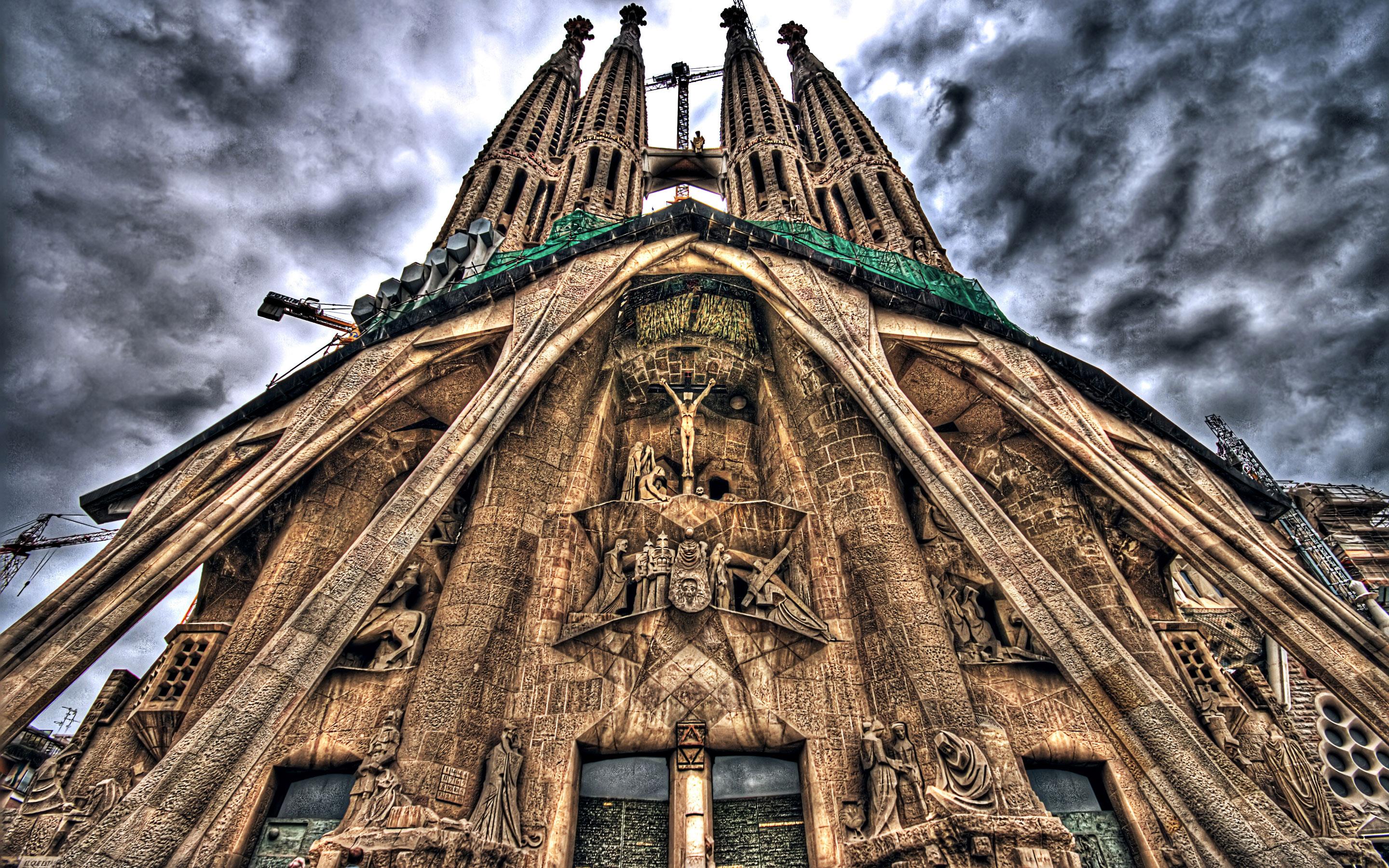 最美建筑--西班牙大师高迪作品之一 - 知乎