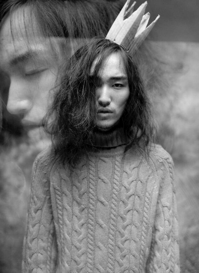 如何评价摄影师星野的长相?