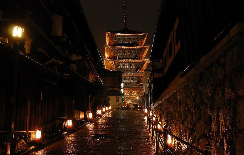 如何评价林夕的约定? - 十九的回答