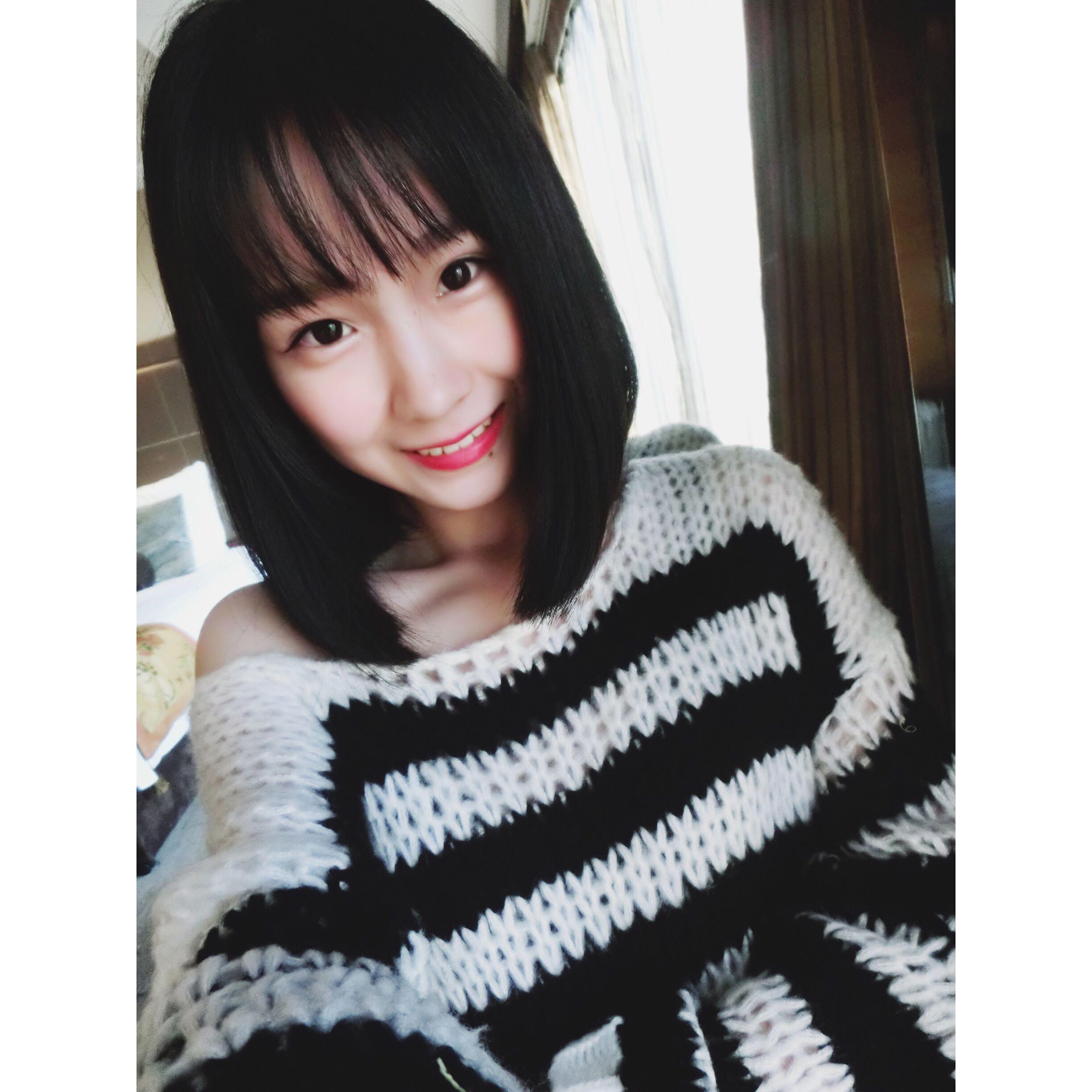 发现某个丑的女孩突然变漂亮了是什么体验? -