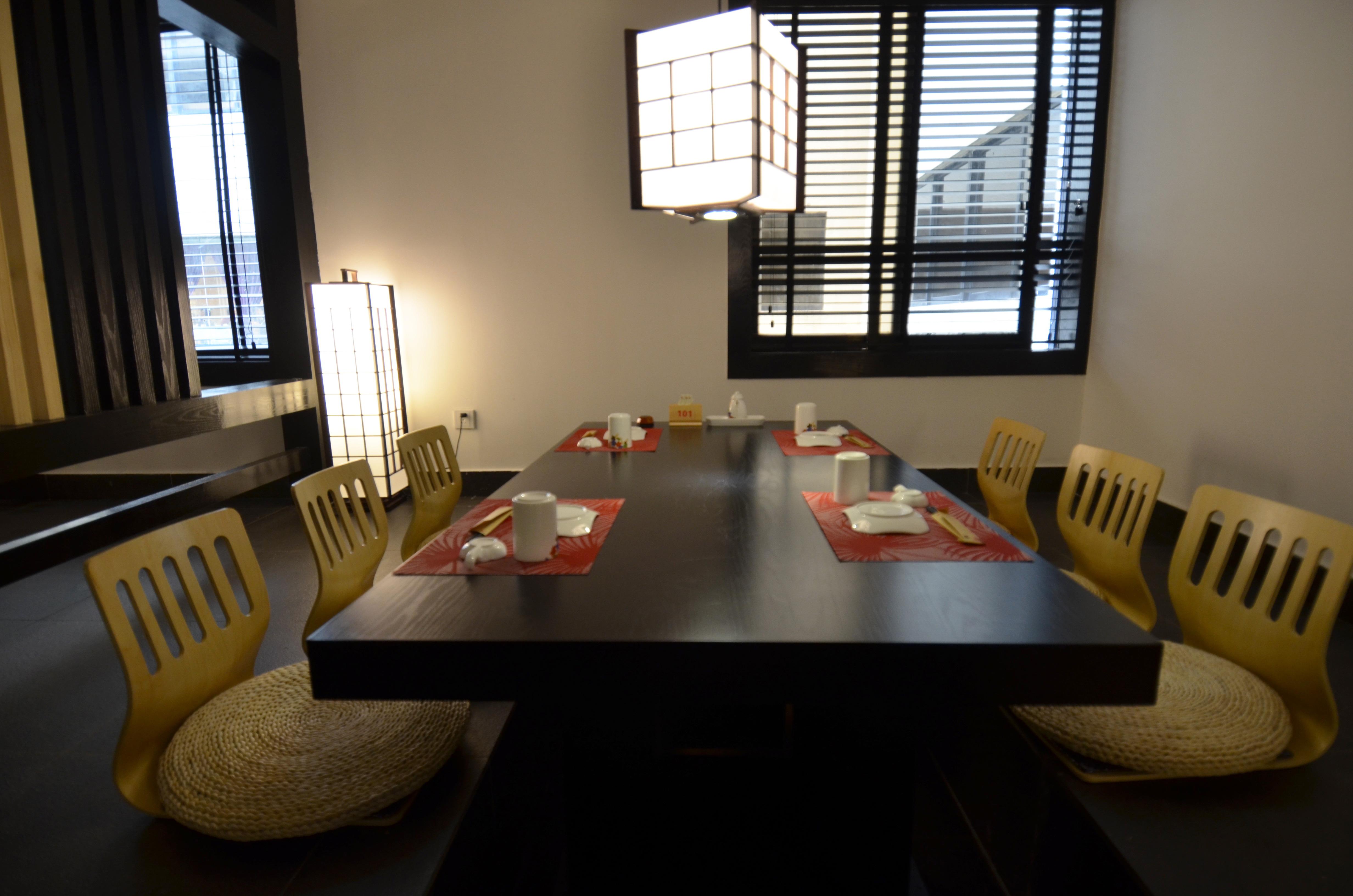 为让客人静心品味怀石料理,正本将太从料理口味,外观和环境都下足功夫