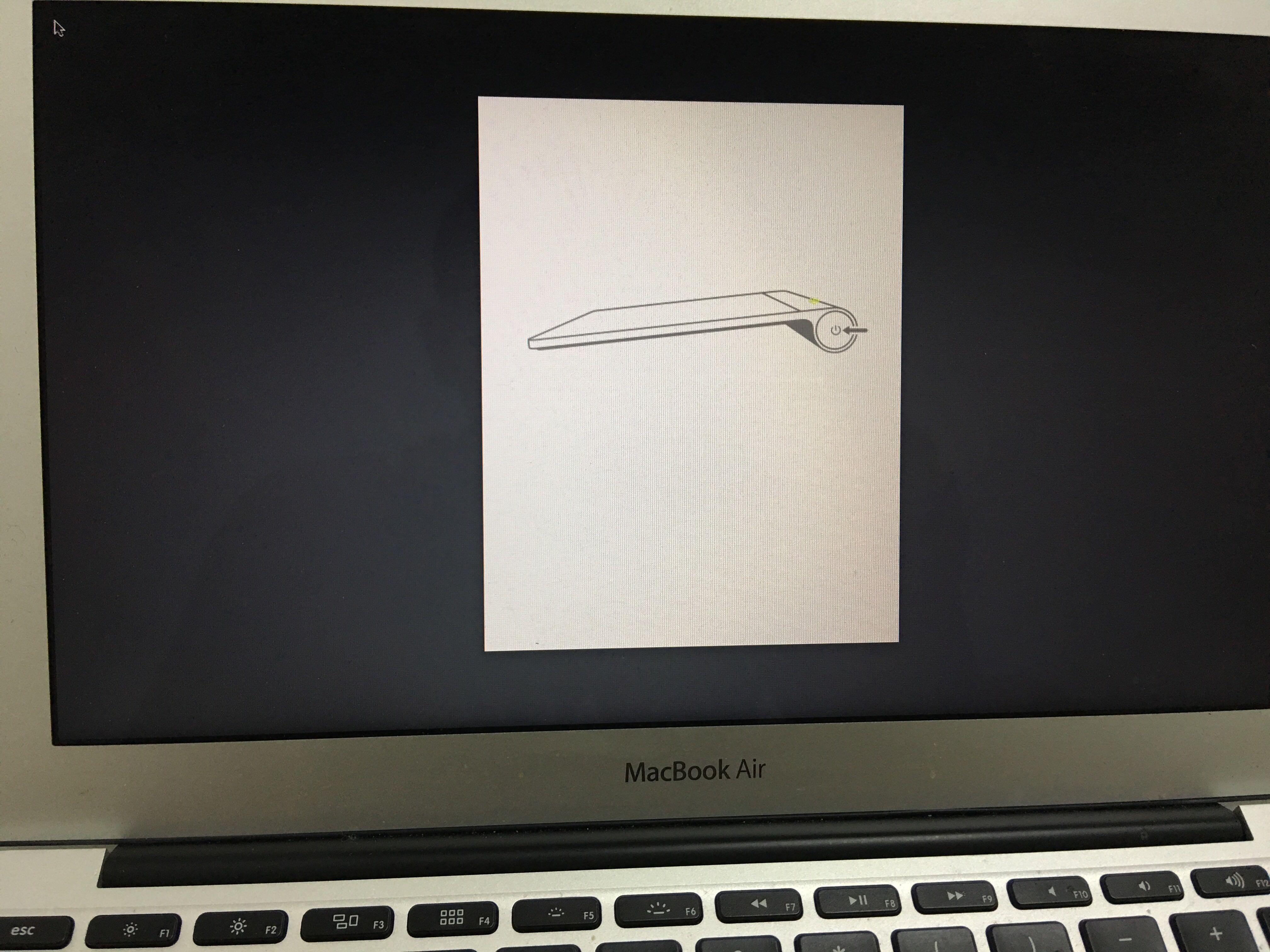 Mac book air 开机无法进入系统,提示画面完全