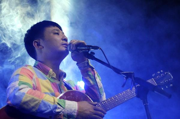 张晏铭《佳佳》