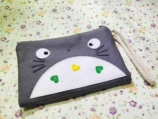 做手机的手工 bc833a86916bb131e5cb677031e0807d_r.jpg