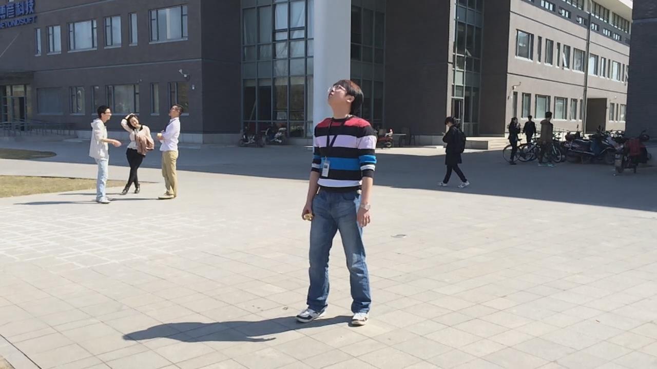 从小不会吐痰,怎样才能把喉咙里的痰冷艳高贵