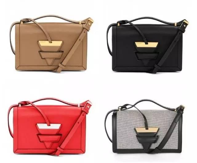 28岁女生如果想配2款经典包包推荐一下。深色