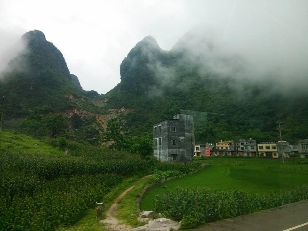 手机拍照选最高像素好还是略低点好?