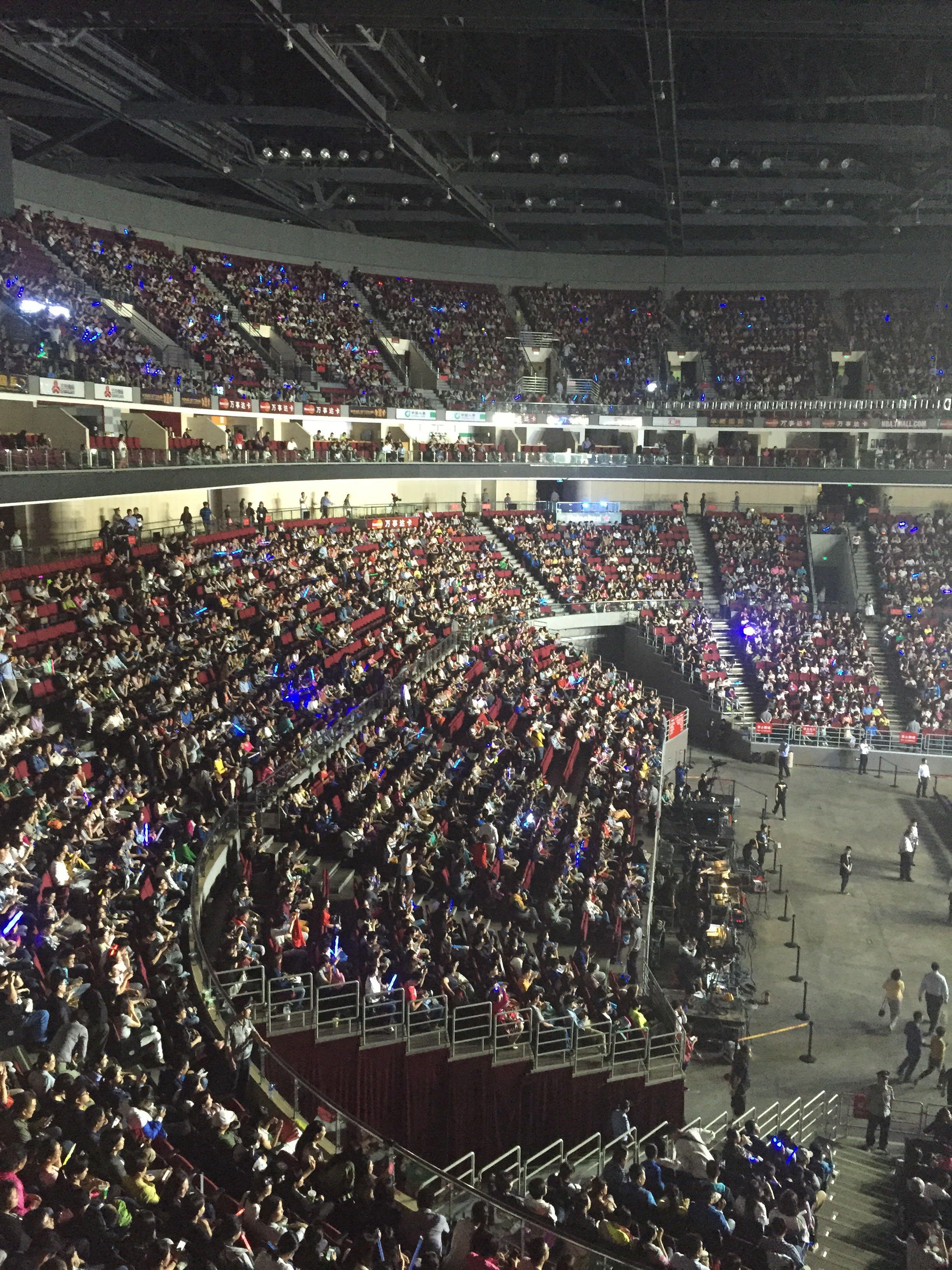 如何评价李健2015年看见李健巡回演唱会第一
