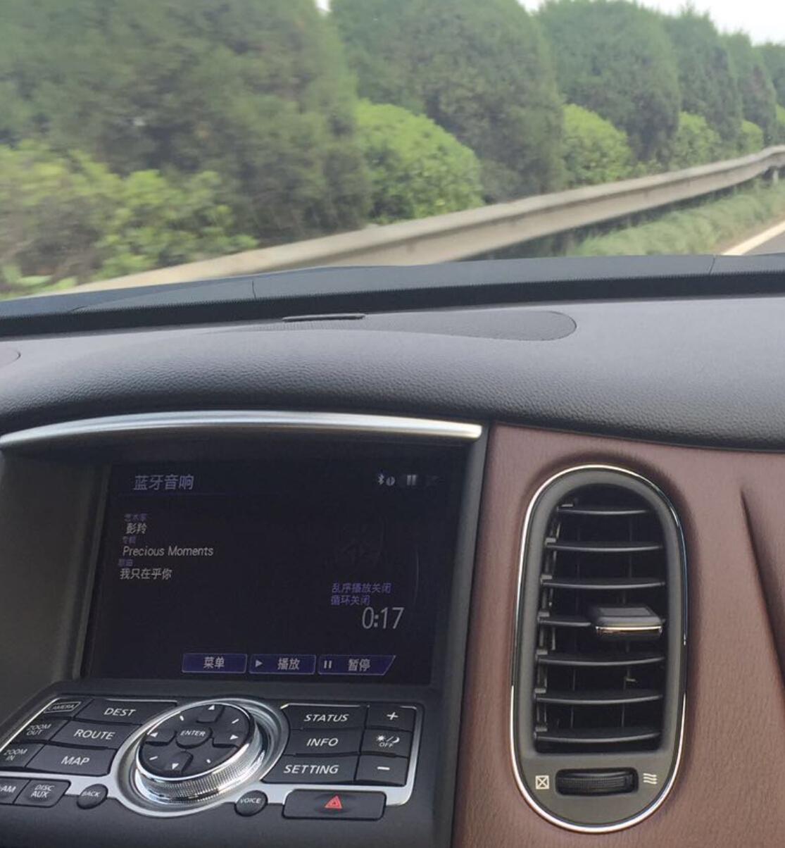 有没有人爱上年长同性,有没有被小妹妹爱上过