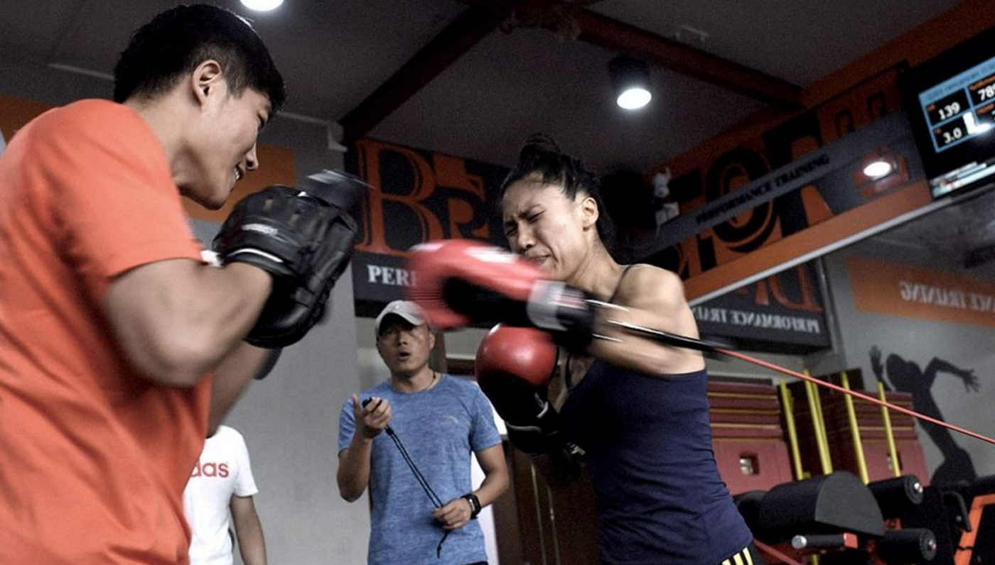 什么是前手直拳