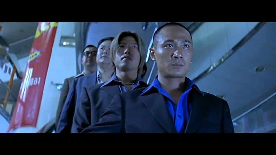 电影枪火中商场枪战这场戏妙在何处