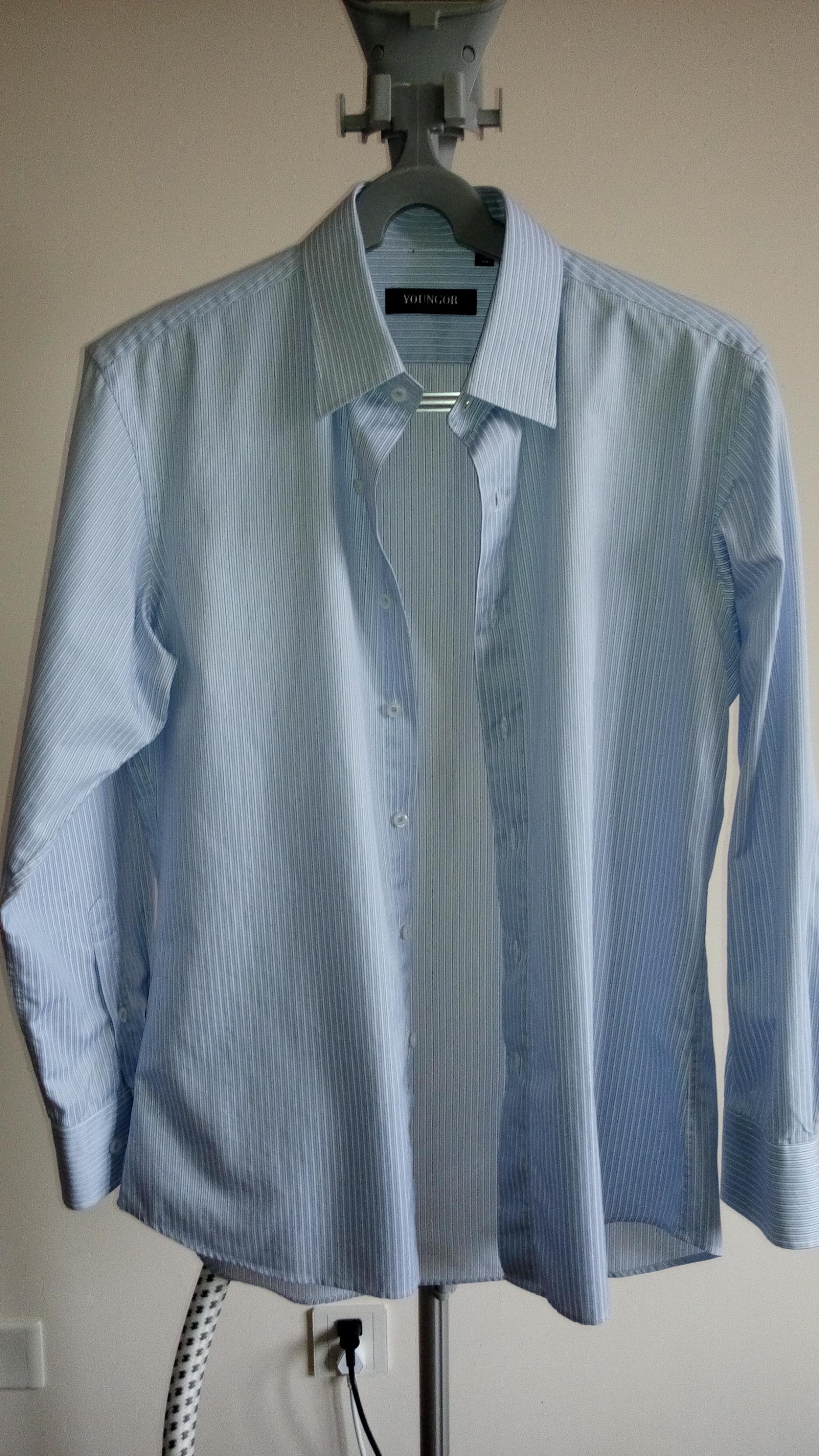 哪个品牌的衬衫最好 e24cb330269124f5d451d1aa451ce593_r.jpg