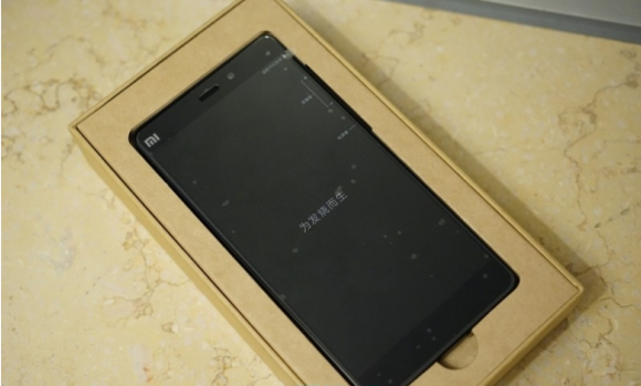 GFF全贴合技术存在透光率低反光性大为何魅蓝