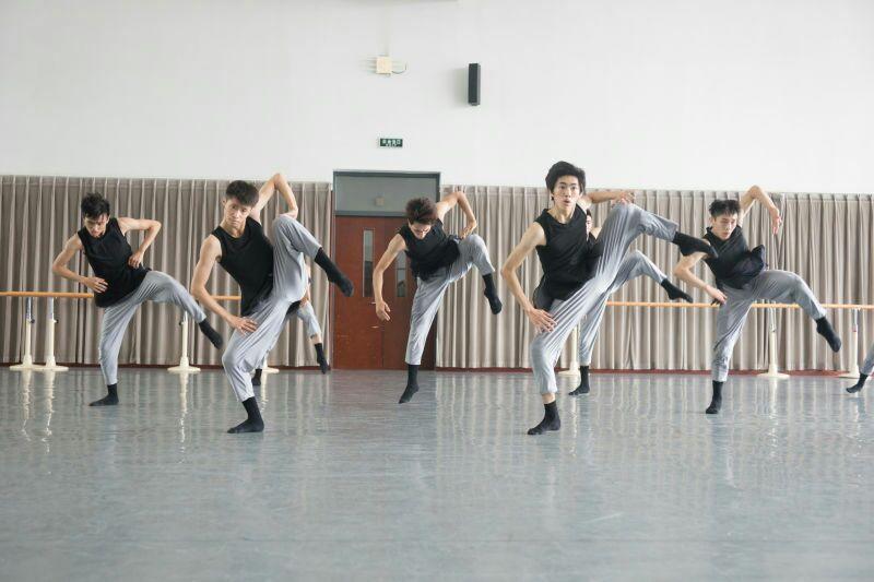 所有舞种当中,哪一种最高雅提气质?