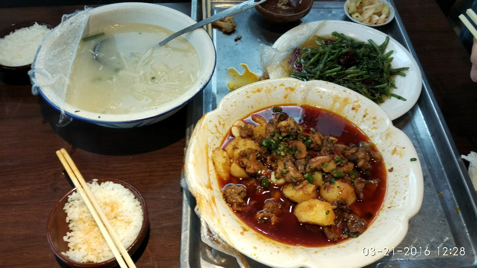 参加2016重庆马拉松是什么体验? - Alan 的回答