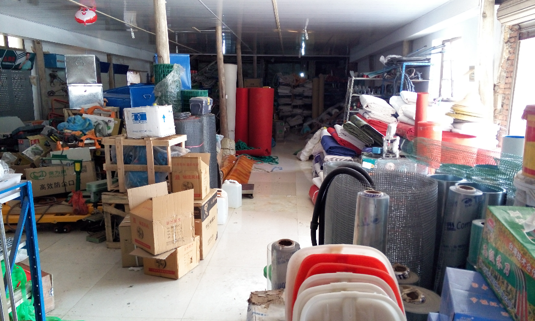 我姐家开的五金杂货店,生意还不错,就是问题很多.求大家给点建议. ?