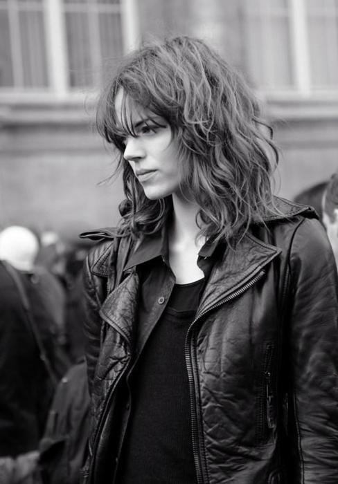 freja beha erichsen帅气的神在这里——帅气吗?
