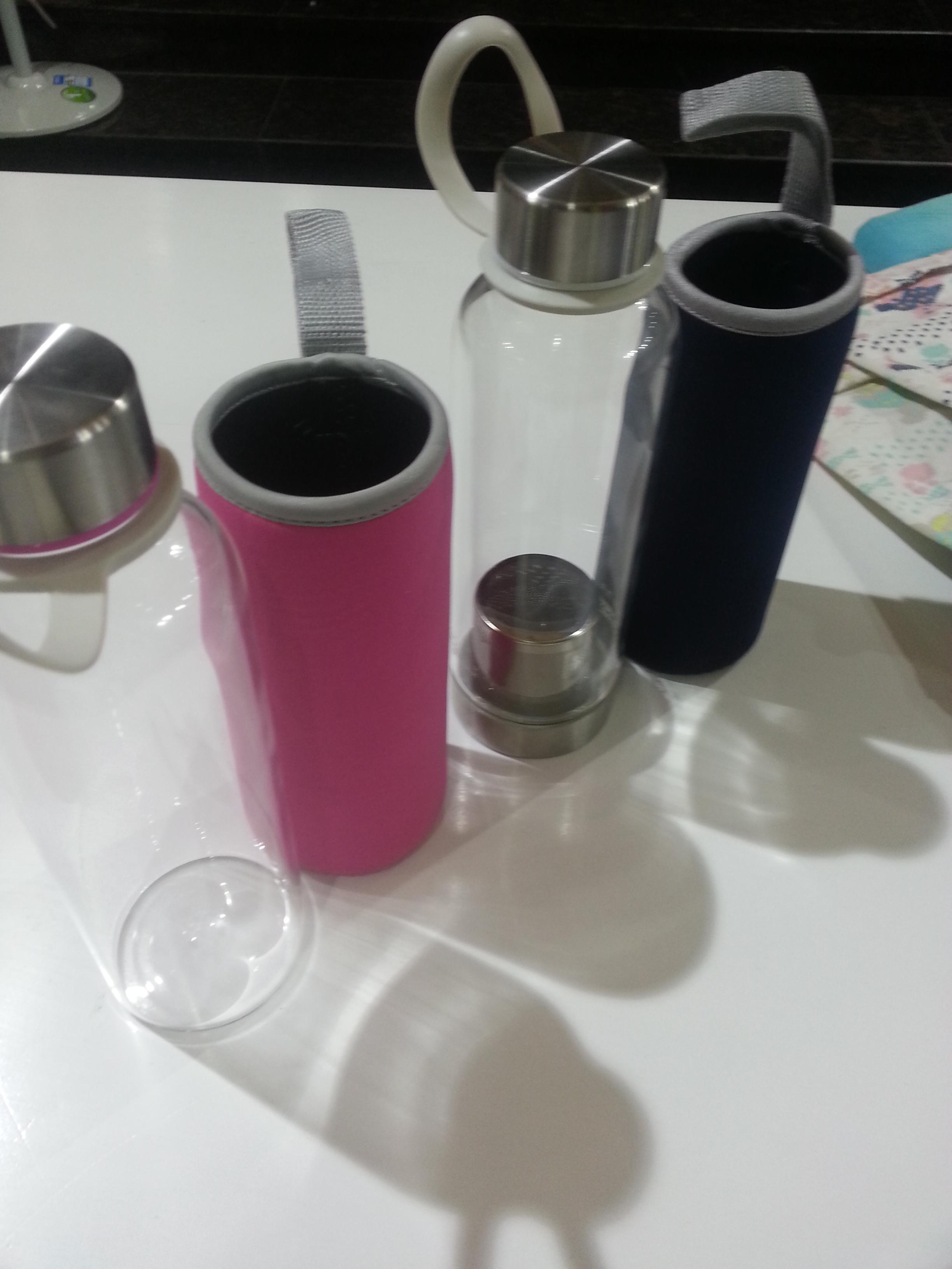 怎么选水杯 fdeada70eb43179849146bd0fab8a6ea_r.jpg