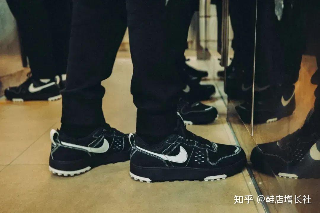 nike ceo换人;adidas 3d打印一脚蹬运动鞋曝光;李宁