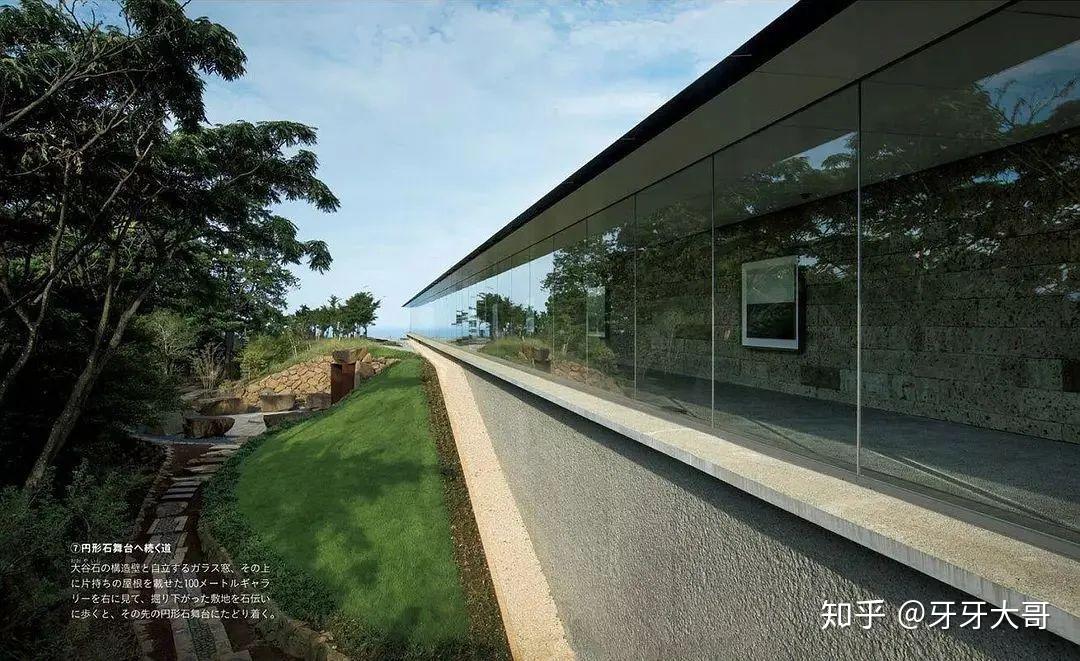 完成了对古人类建筑的再造,也是杉本博司自己的回归初心