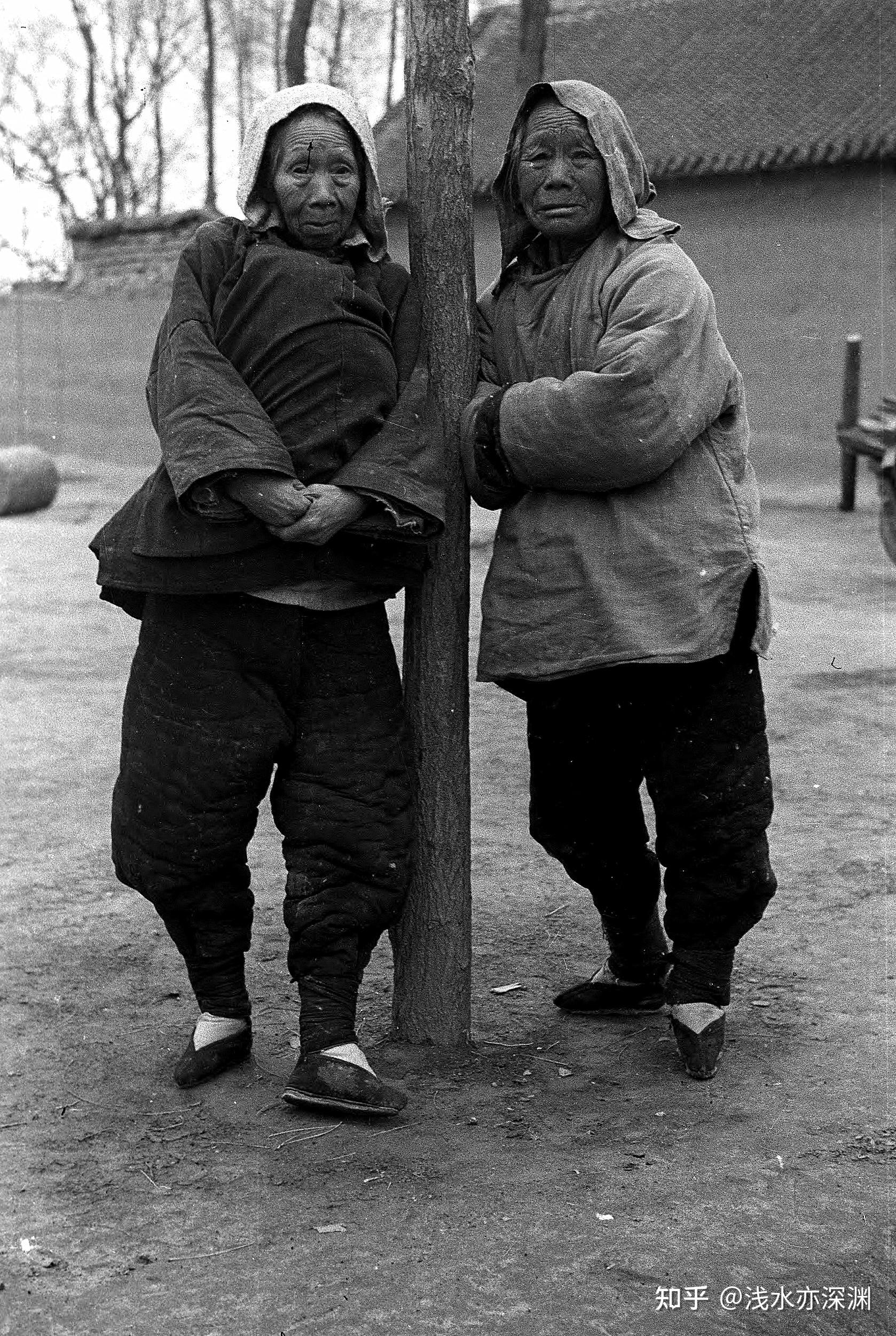 河南的1942-1943之一:老百姓真的吃树皮,饿死不少人! - 知乎