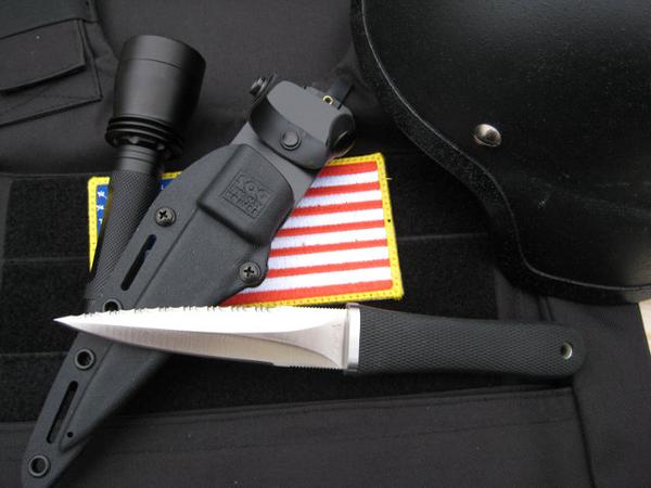 sogpentagons14n五角菁英直刀测评一把专为穿刺和劈砍设计的牛逼双刃