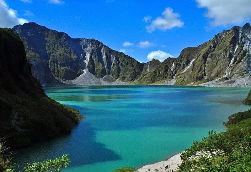 菲律宾最有名的火山之一,皮纳图博,不仅是火山!还有温泉