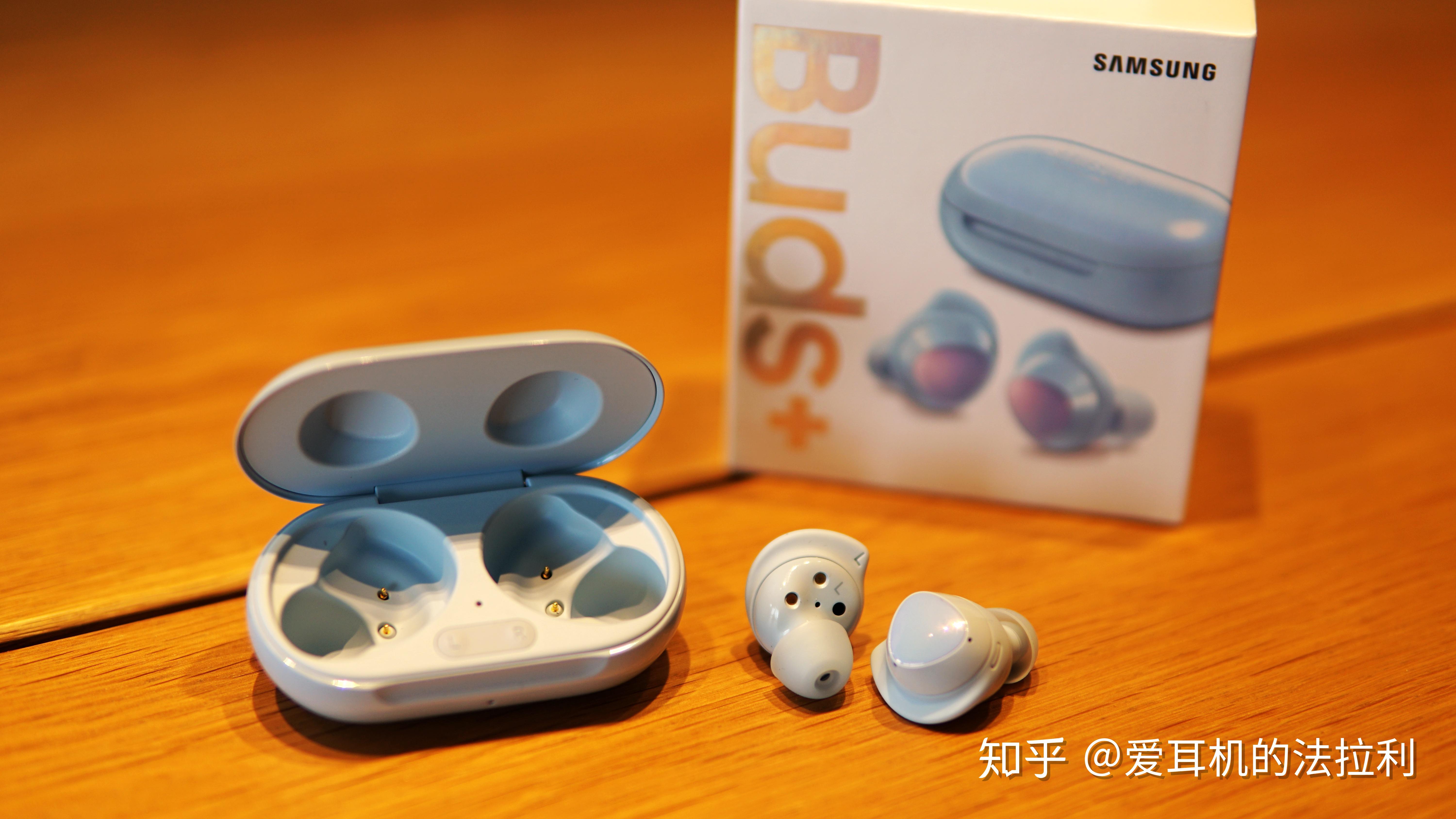 颜值与音质双在线三星galaxybuds真无线耳机评测