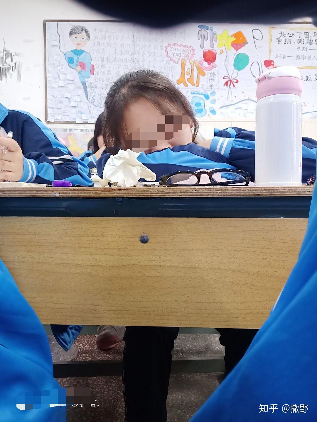 学生时代女生真的不会放屁吗