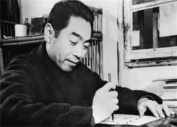 1967年,一名英国人偷带两只老鼠出境,周总理为何要亲自过问? - 知乎