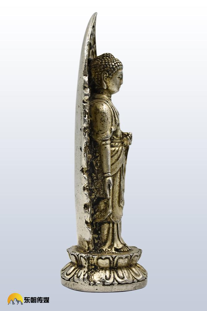 佛像古董，「大明宣德年製」在銘，高2⃣️9⃣️cm，重3800克 【公式通販】