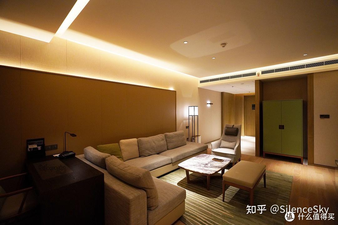 又是一年樱花季，无锡赏樱住哪里？鼋头渚旁万豪佳 - 知乎