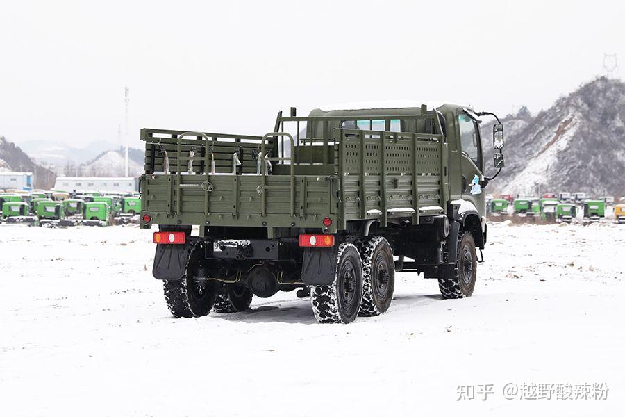 东风六驱6x6平头eq2082越野专用车大马力卡车