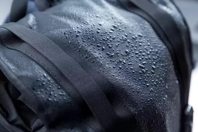 干货 面料的防泼水 防水 透湿 透气 防风你分清了吗 知乎