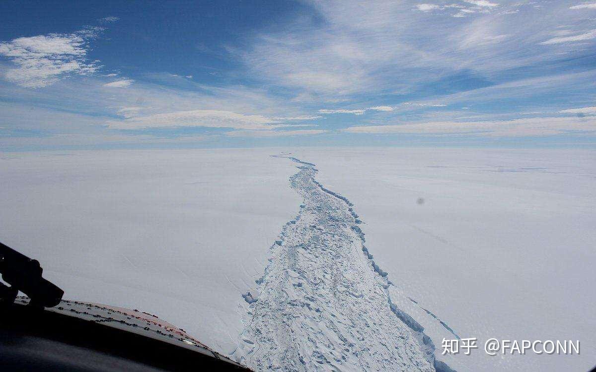 根據計算,北極地區的氣候變暖速度比全球其他地區要快上兩三倍,夏季的